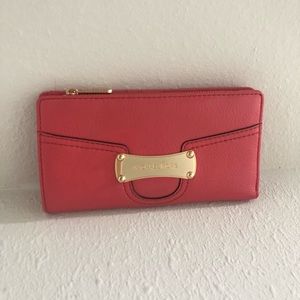 💓 Magenta pink Michael Kors Wallet 💓